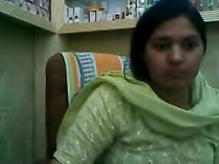Pharmacy Aunty Having Video Sex Inside