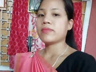 Guwahati lady is ready to display her
