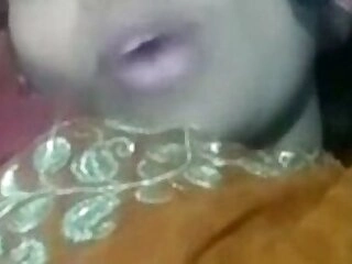 Amateur bitch poses for Hard-core movie