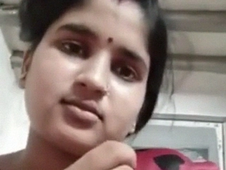 Chhindwara desi wifey flaunts her