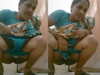 Indian aunt-in-law enjoys urinating in