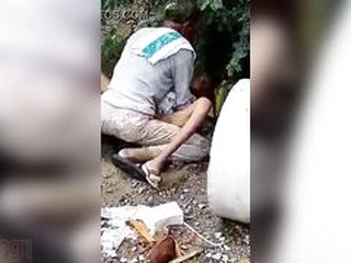 Caught on camera: Dehati couple's