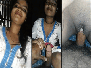 Desi school nymph likes cowgirl ride
