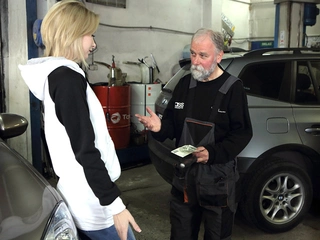 Frances chooses parking bunch to motel