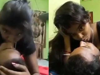 Desi couple's super-steamy web cam