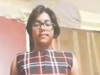 A bengali lady with a sexy bod peels off