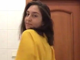 Indian girl in Punjabi  bares it all in